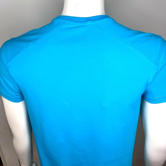 ⭐️KENNETH COLE NEW YORK💯,T-SHIRT, SIZE MEDIUM, “BLUE BIRD” COLOR, MOBILITY KNIT - Picture 3 of 16